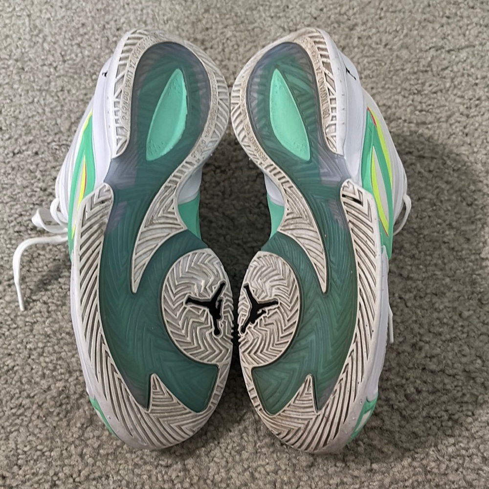 Mens White and Green Athletic Shoes - Picture 5 of 16